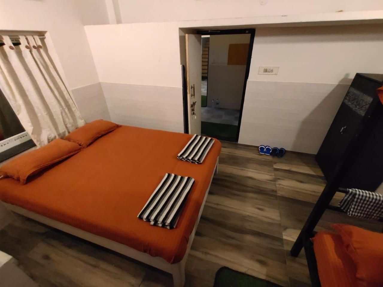 Nirman Homestay 5 Minutes Walk To Beach Puri Esterno foto