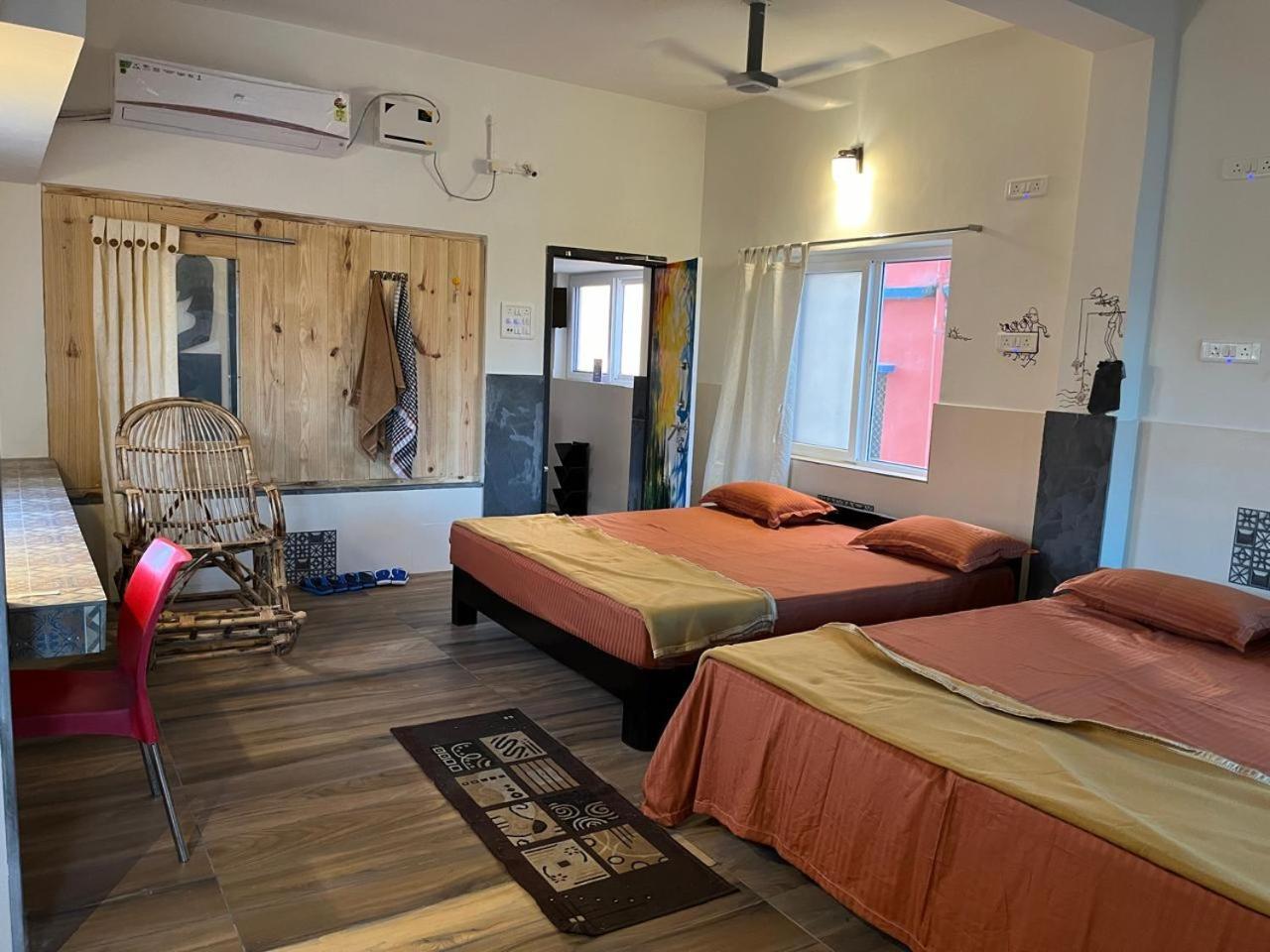 Nirman Homestay 5 Minutes Walk To Beach Puri Esterno foto