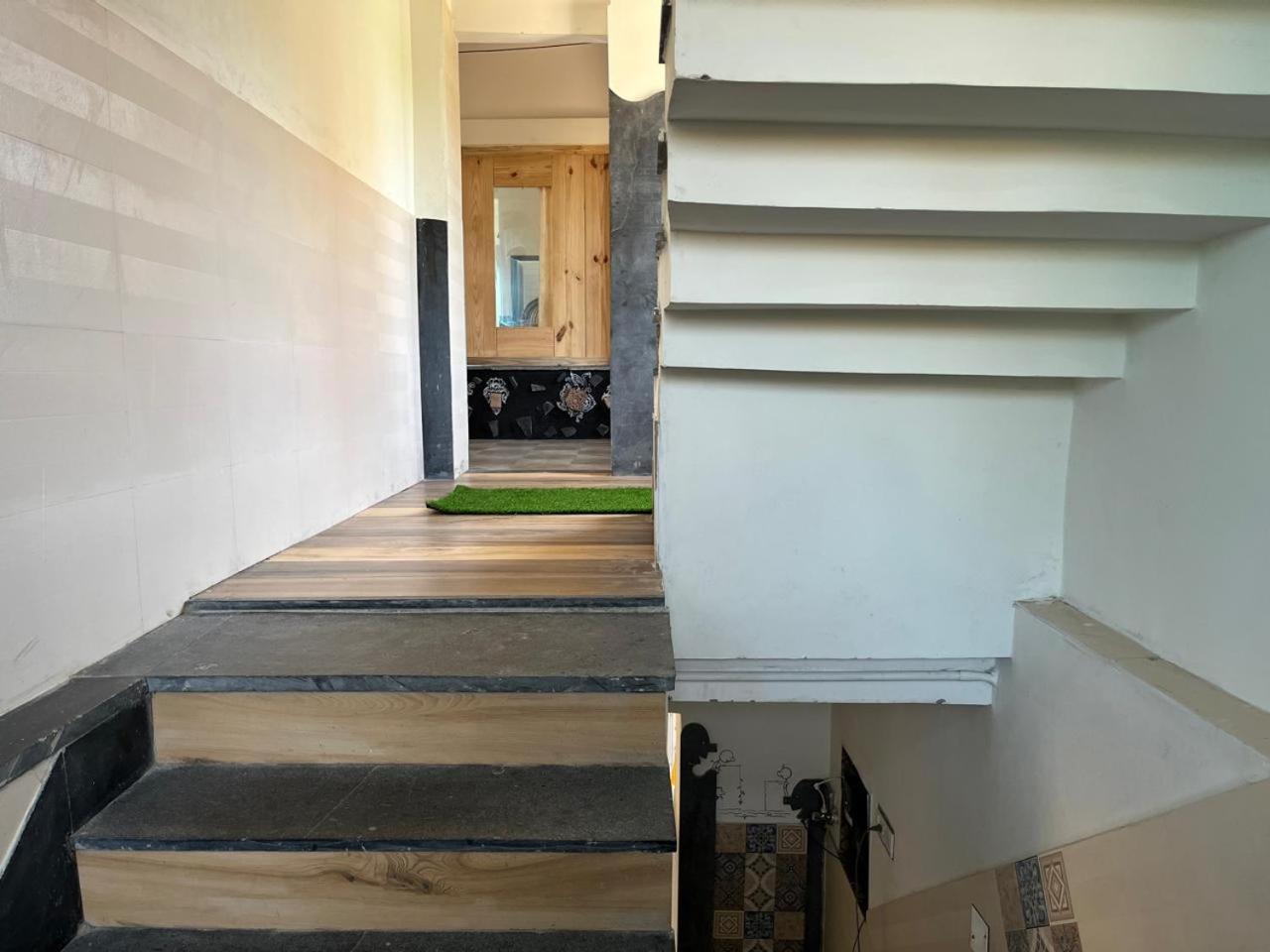 Nirman Homestay 5 Minutes Walk To Beach Puri Esterno foto