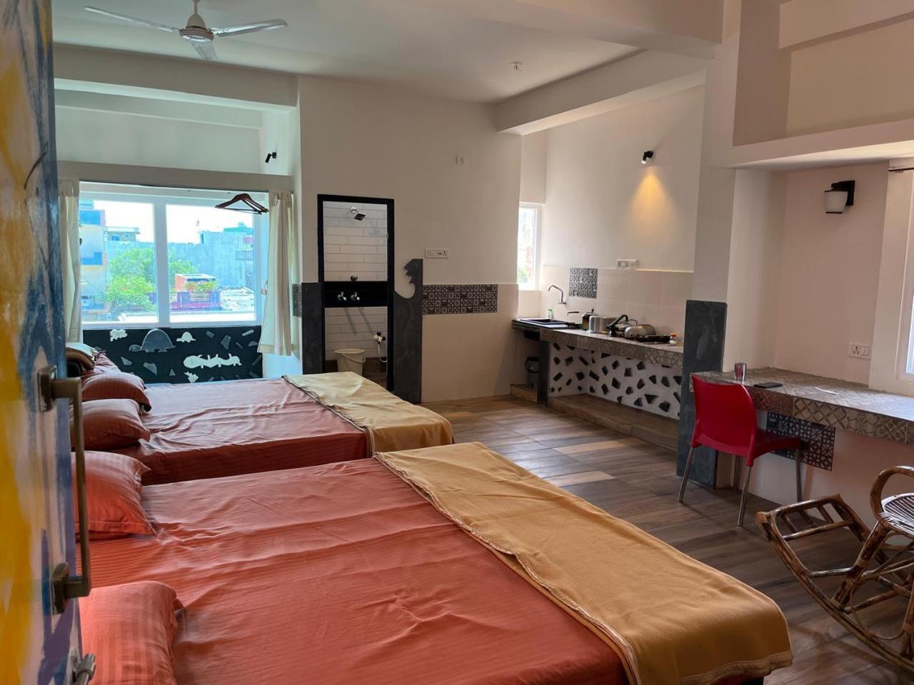 Nirman Homestay 5 Minutes Walk To Beach Puri Esterno foto